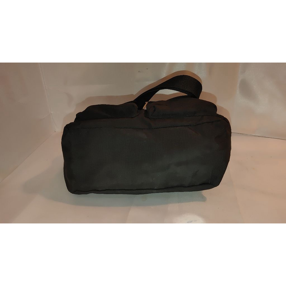 The Baggallini Everyday Crossbody Bag - Picture 5 of 6